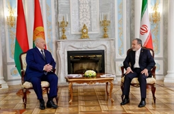 I.R. Iran, Ministry of Foreign Affairs- Iranian FM meets Belarusian president in Minsk